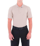 PERFORMANCE DES HOMMES POLO À MANCHES COURTES