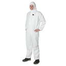Combinaisons microporeuses antistatiques à usage unique